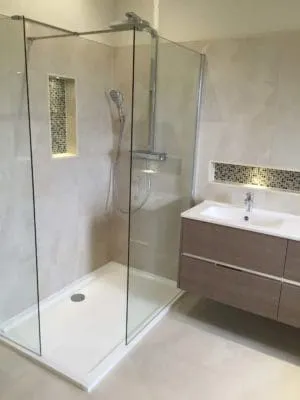 Modern bathroom